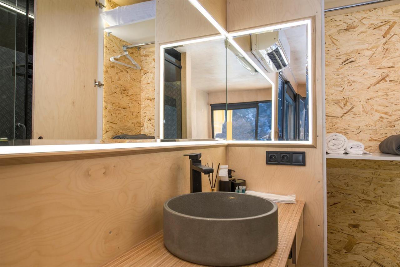 Roombox Likani ボルジョミ エクステリア 写真